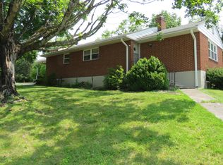 383 Main St, New Castle, VA 24127