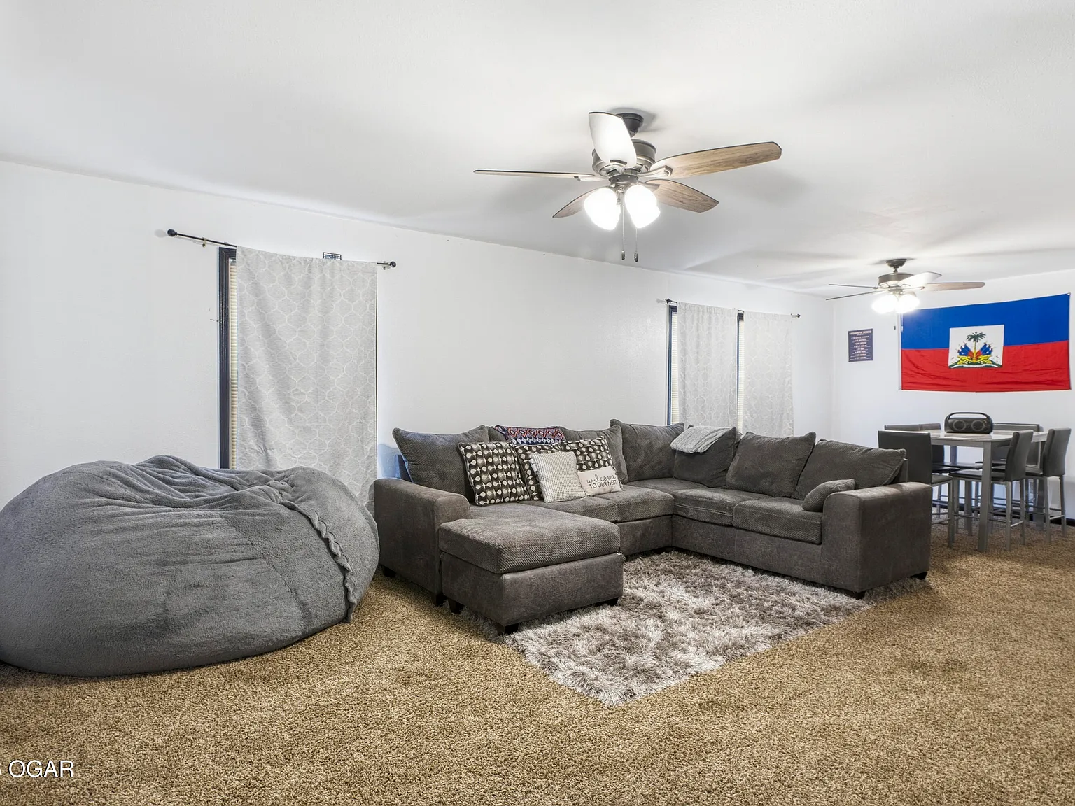 3 bed, 2.0 bath, 1395 sqft, $1,300 — Photo 4