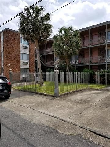 1st image of 1135 Jackson Ave #106