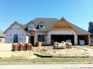 9111 N 96th East Ave, Owasso, OK 74055