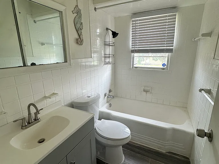 1764 Cone St — Photo 12