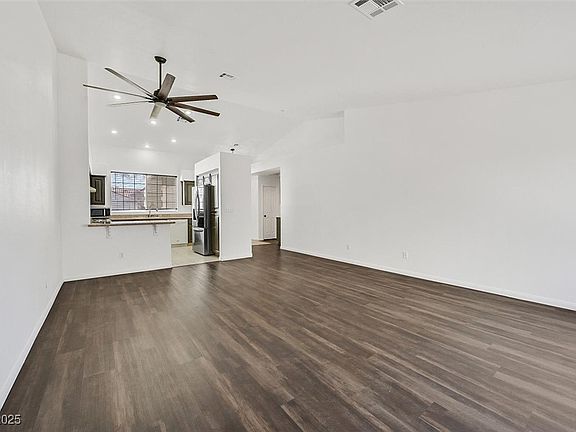 4th image of 7722 Top Hat Ave