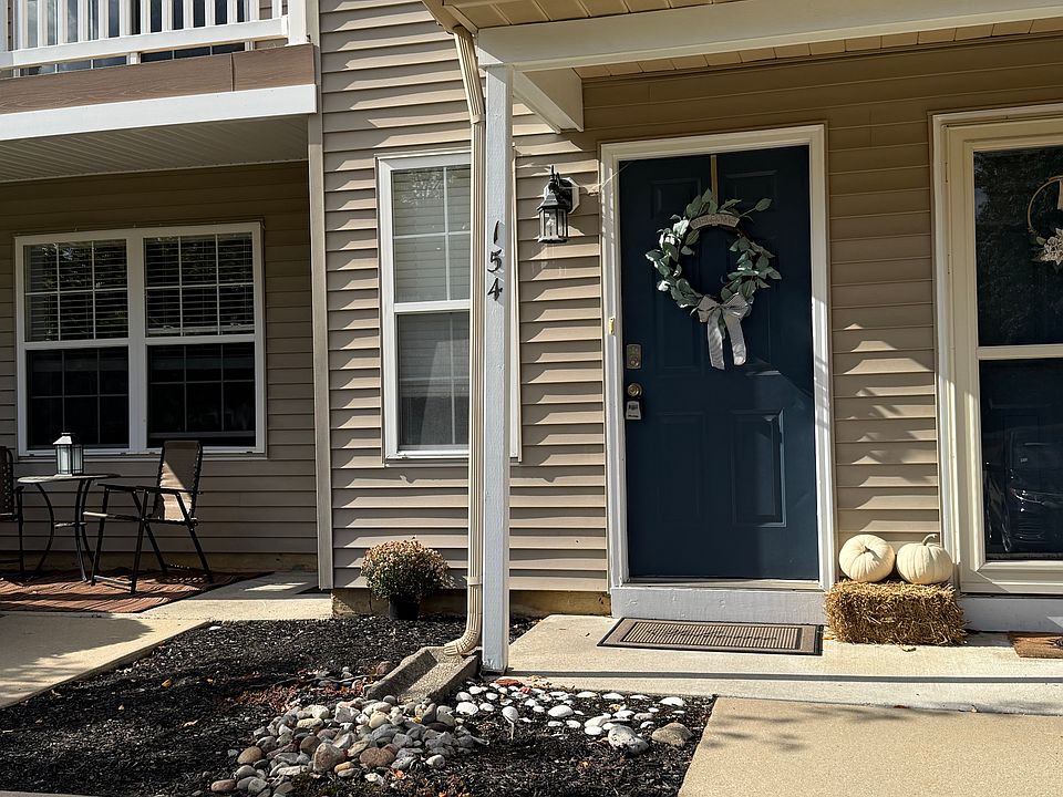 1st image of 154 Crestmont Dr