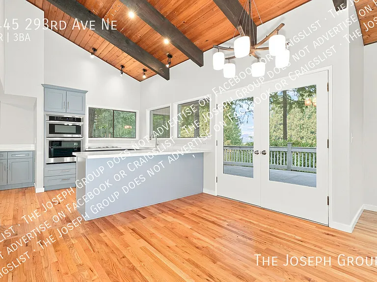1445 293rd Ave NE — Photo 4