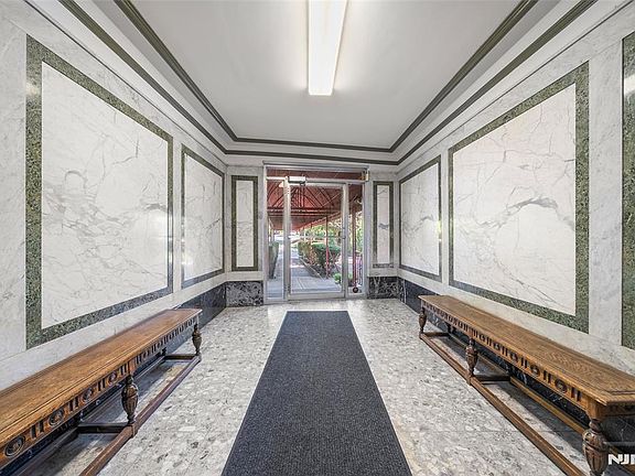 3rd image of 218 Broad Ave APT 3C
