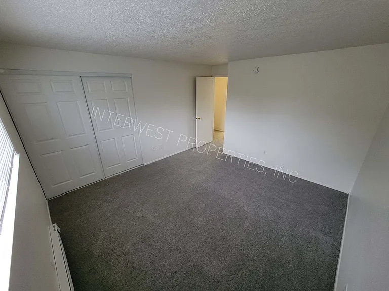 16705 NE Halsey St #113 — Photo 11