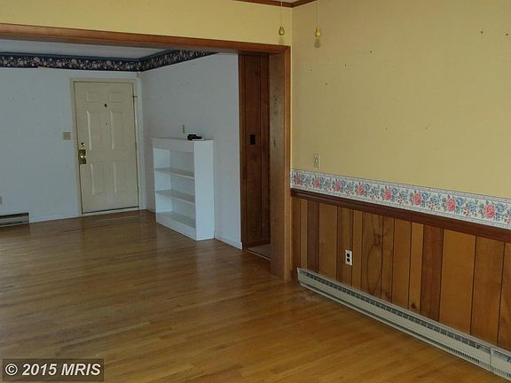 5th image of 23159 Tuckahoe Springs Dr
