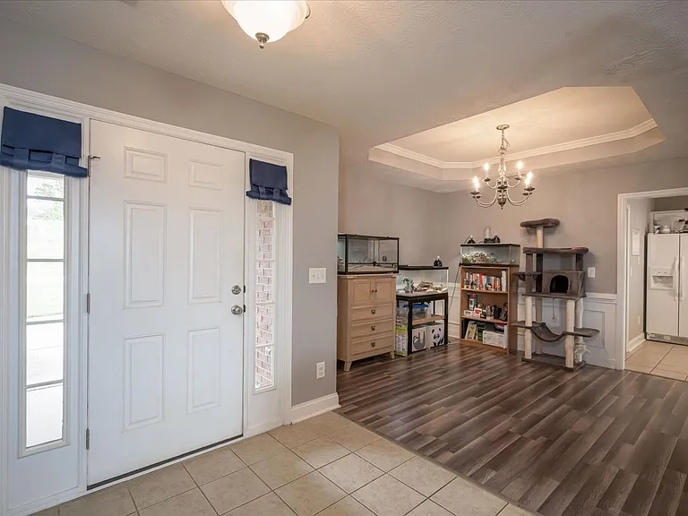 4516 Logans Way — Photo 4