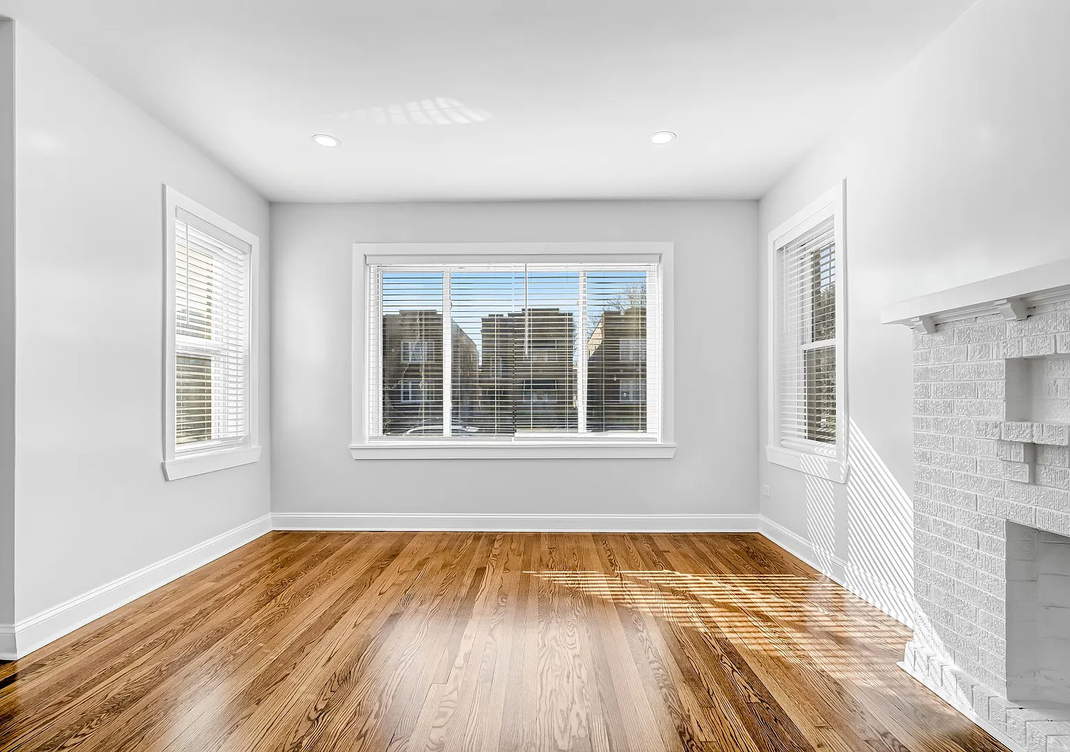 2 bed, 1100 sqft, $1,800 — Photo 4