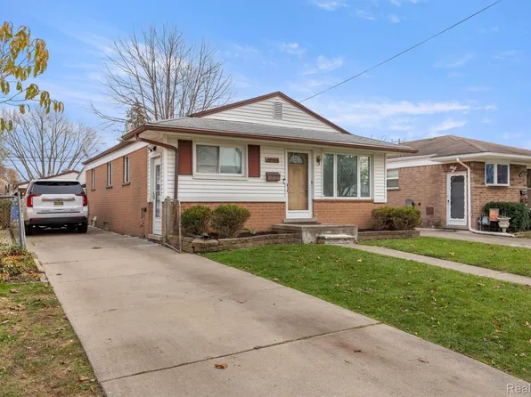 6516 Colonial St, Dearborn Heights, MI 48127