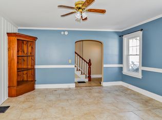 211-213 Main St, Northbridge, MA 01534