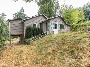 630 Clark Creek Rd, Longview, WA 98632