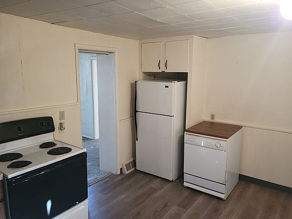 4th image of 826 Grant Ave #826