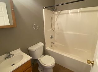 408 E Hester St #1, Carbondale, IL 62901