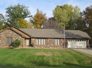 501 Hickory Dr, Greenfield, IN 46140