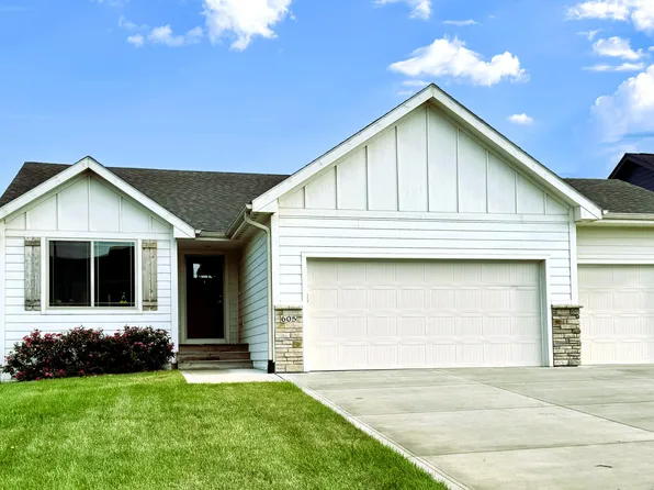 605 E Vista Lake Ave, Polk City, IA 50226