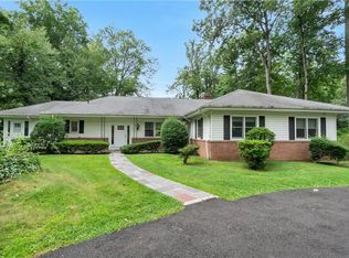 330 Wilmot Rd, New Rochelle, NY 10804