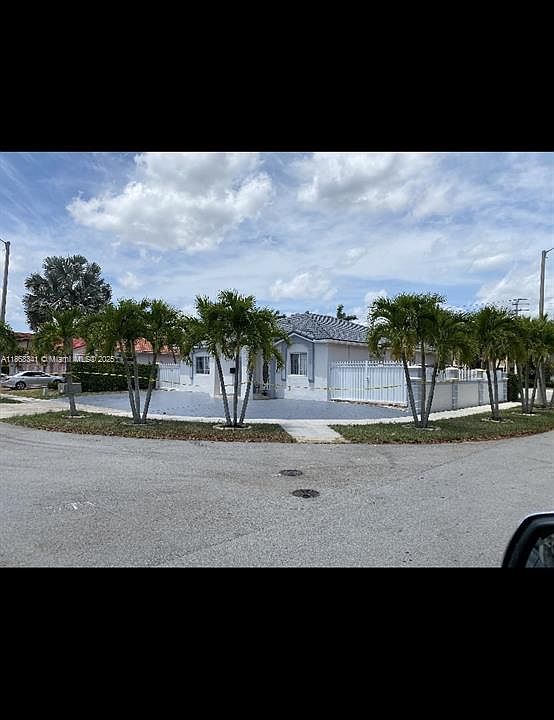 2nd image of 16331 SW 56th Ter