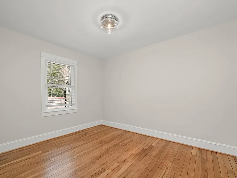 5031 V St NW — Photo 12