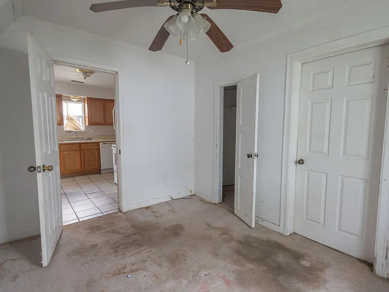 304 W Fort Scott St — Photo 11