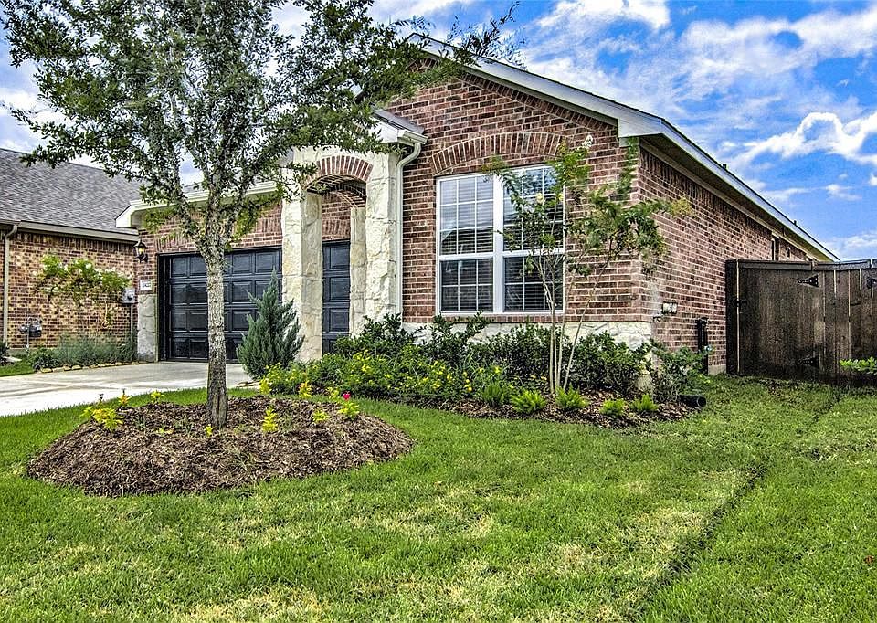 1st image of 24227 Prairie Glen Ln