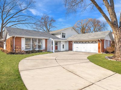 2006 N Shenandoah Dr, Arlington Heights, IL, 60004