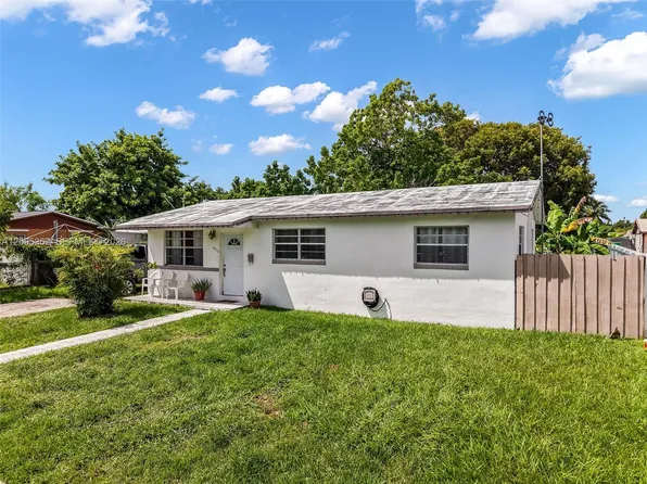 19710 SW 114th Pl, Miami, FL 33157