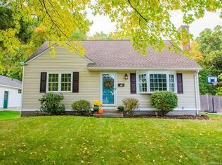 52 Brook Rd, Broad Brook, CT 06082