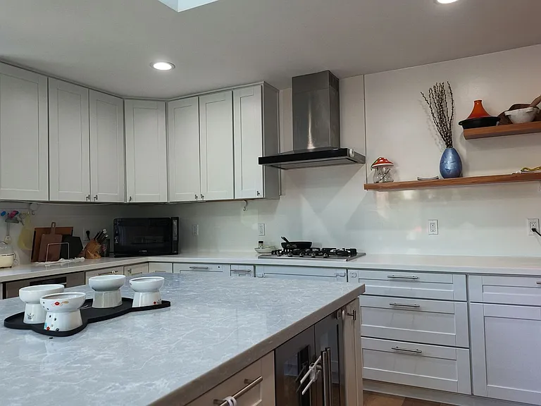 1572 Meadow Ln — Photo 12