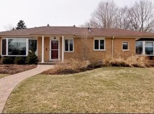 116 N School St, Mount Prospect, IL 60056