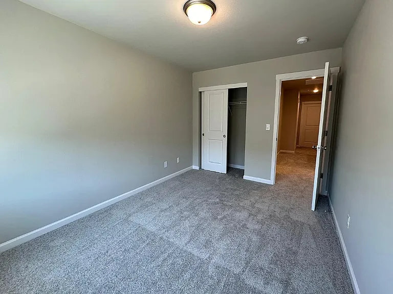 8315 SE Shale Ln — Photo 9