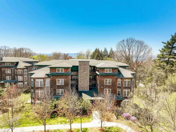 71 Claire Pointe Road, Burlington, VT 05401