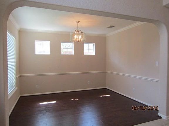 3rd image of 4126 Winesap Bend Dr