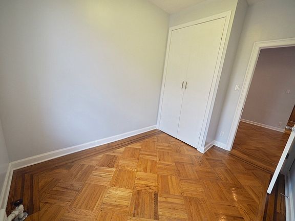 5th image of 34-31 43rd St #3LL