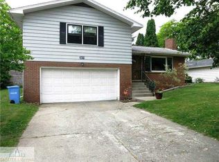 2411 Hampshire Rd, Lansing, MI 48911