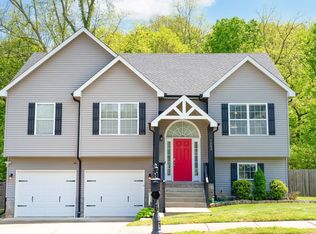 1233 Meachem Dr, Clarksville, TN 37042