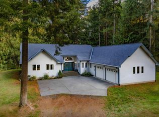 561 Grandview Dr, Sequim, WA