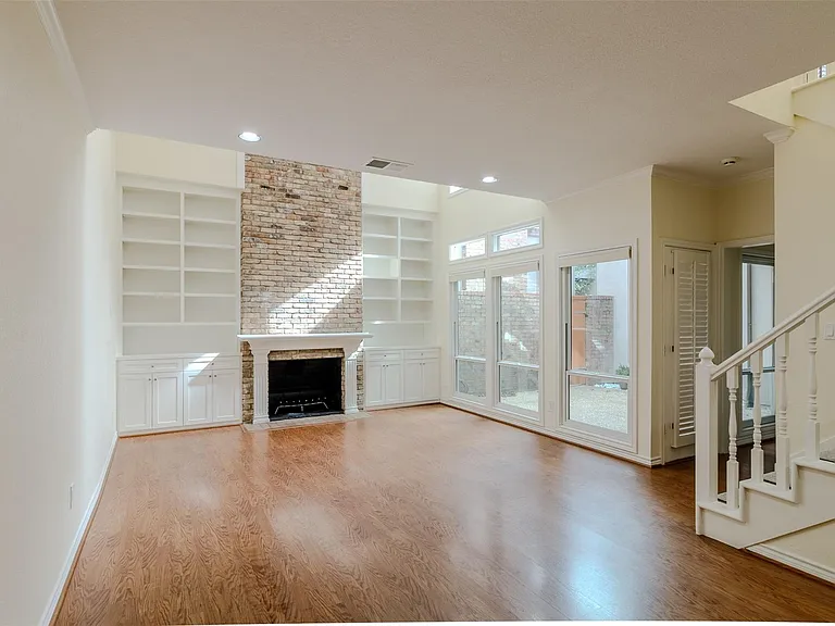 4520 Glenwick Ln — Photo 17
