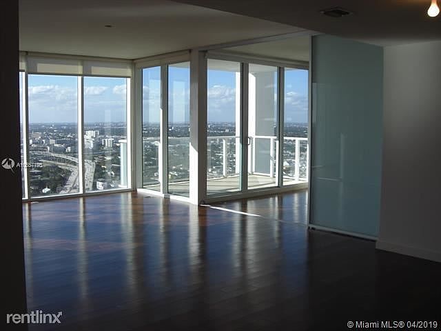 2nd image of 1040 Biscayne Blvd APT 2406