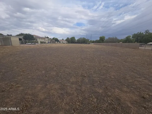 2018 E PAGE Avenue #33, Gilbert, AZ 85234