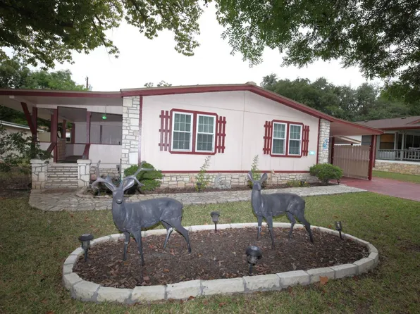 70 Pecan Dr S, Kerrville, TX 78028