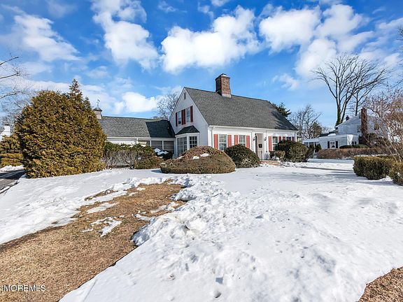 5th image of 611 Blanchard Parkway