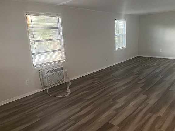 Bedroom/Living