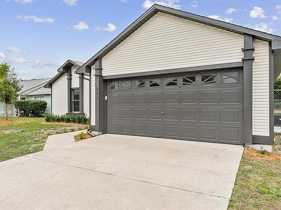 2nd image of 228 S BRISTOL CIRCLE