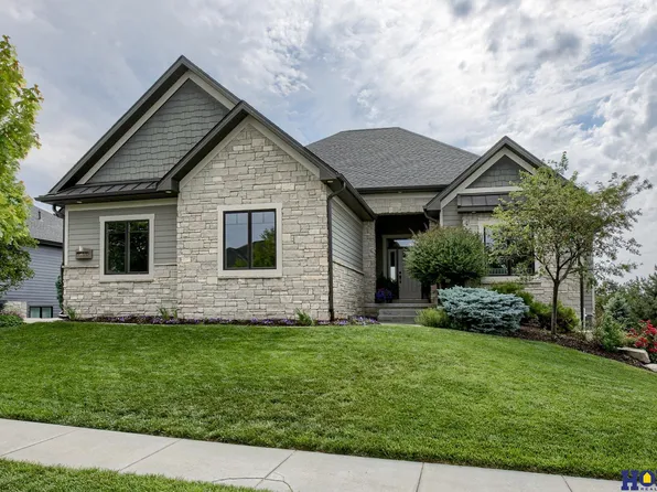 7222 S 97th St, Lincoln, NE 68526