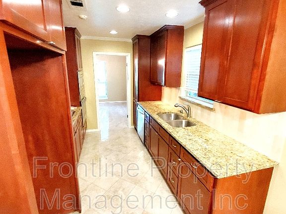5th image of 3415 Bevann Dr