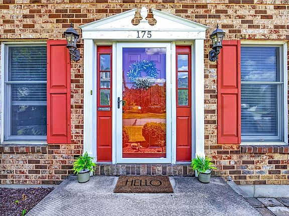 4th image of 175 E Beil Ave