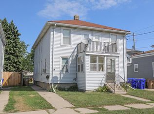 908 46th St, Kenosha, WI 53140