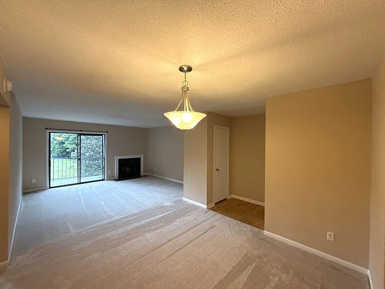 2800 Heathstead Pl #K — Photo 4