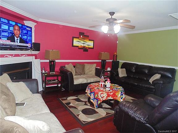 5th image of 5019 Wallace Creek Ln